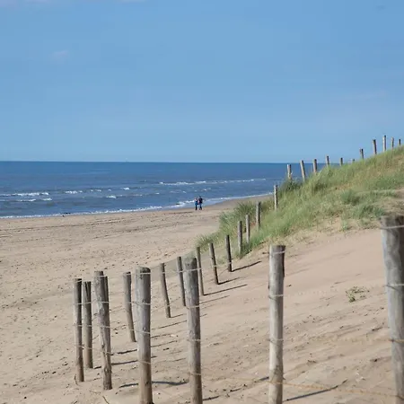 In Near The Noordwijk